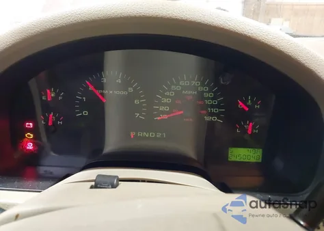 2004 Ford F150 z USA, uszkodzony, nr VIN 1FTRX12W84NB44639